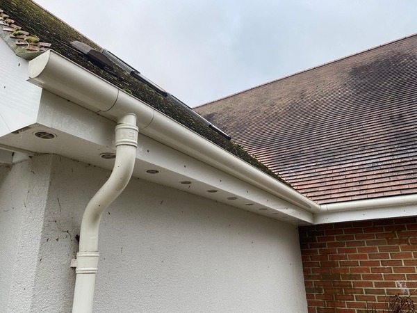 Residential gutter cleaning experts in Earley, Berkshire